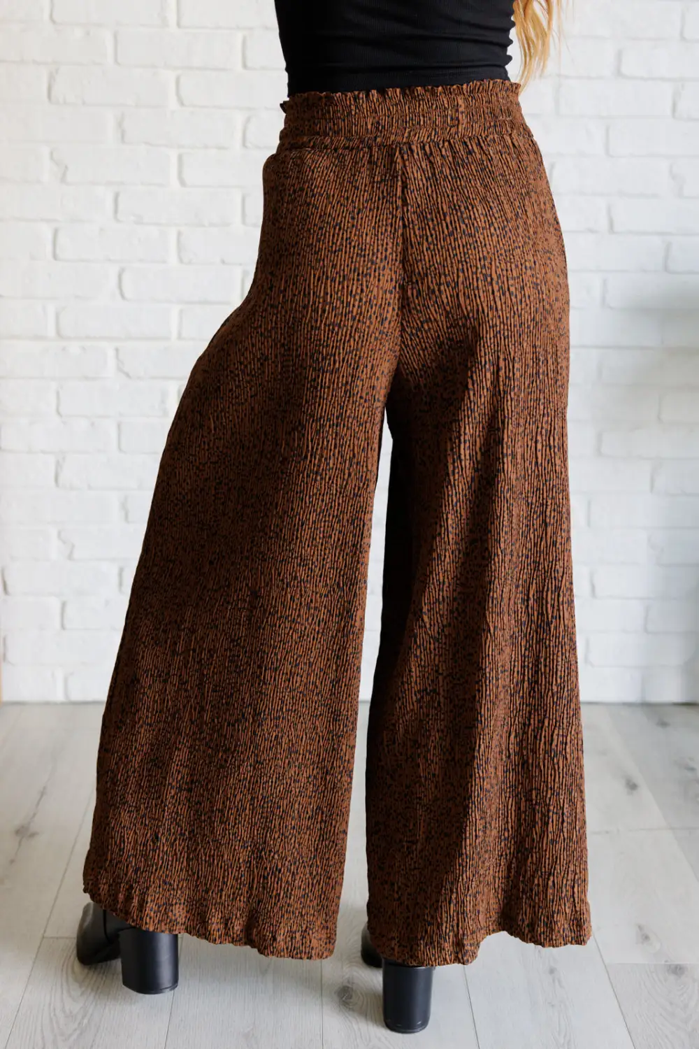 High Rise Wide Leg Pants In