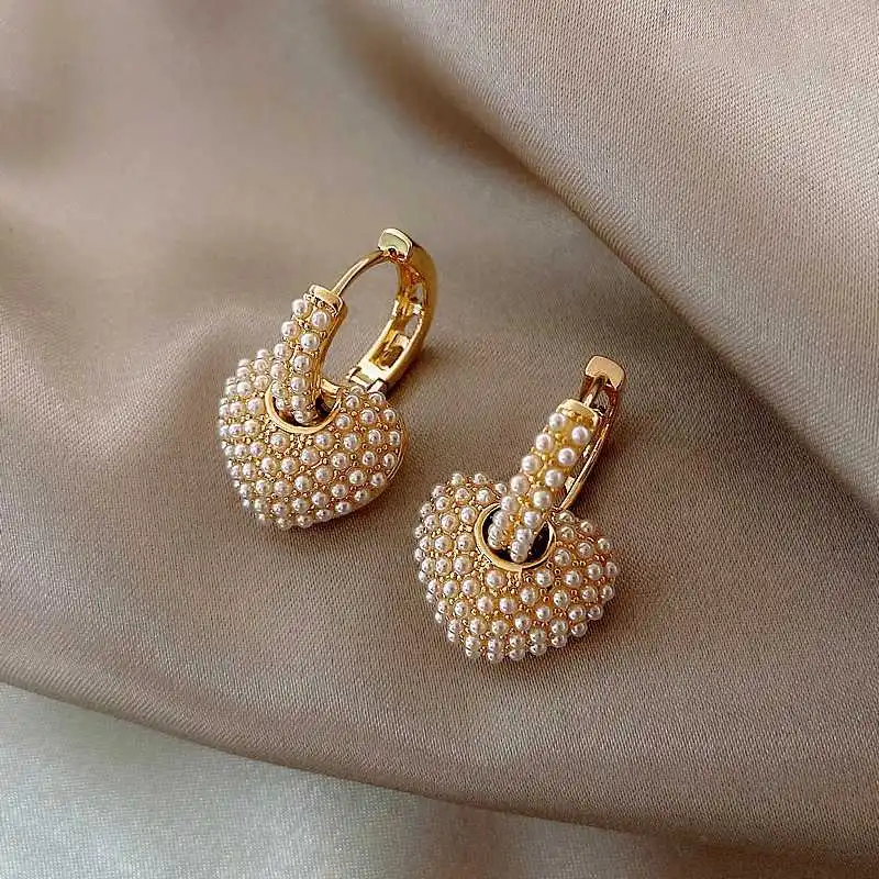 Exquisite Heart Shaped Dangle Earrings Romantic Valentine's Day Gift