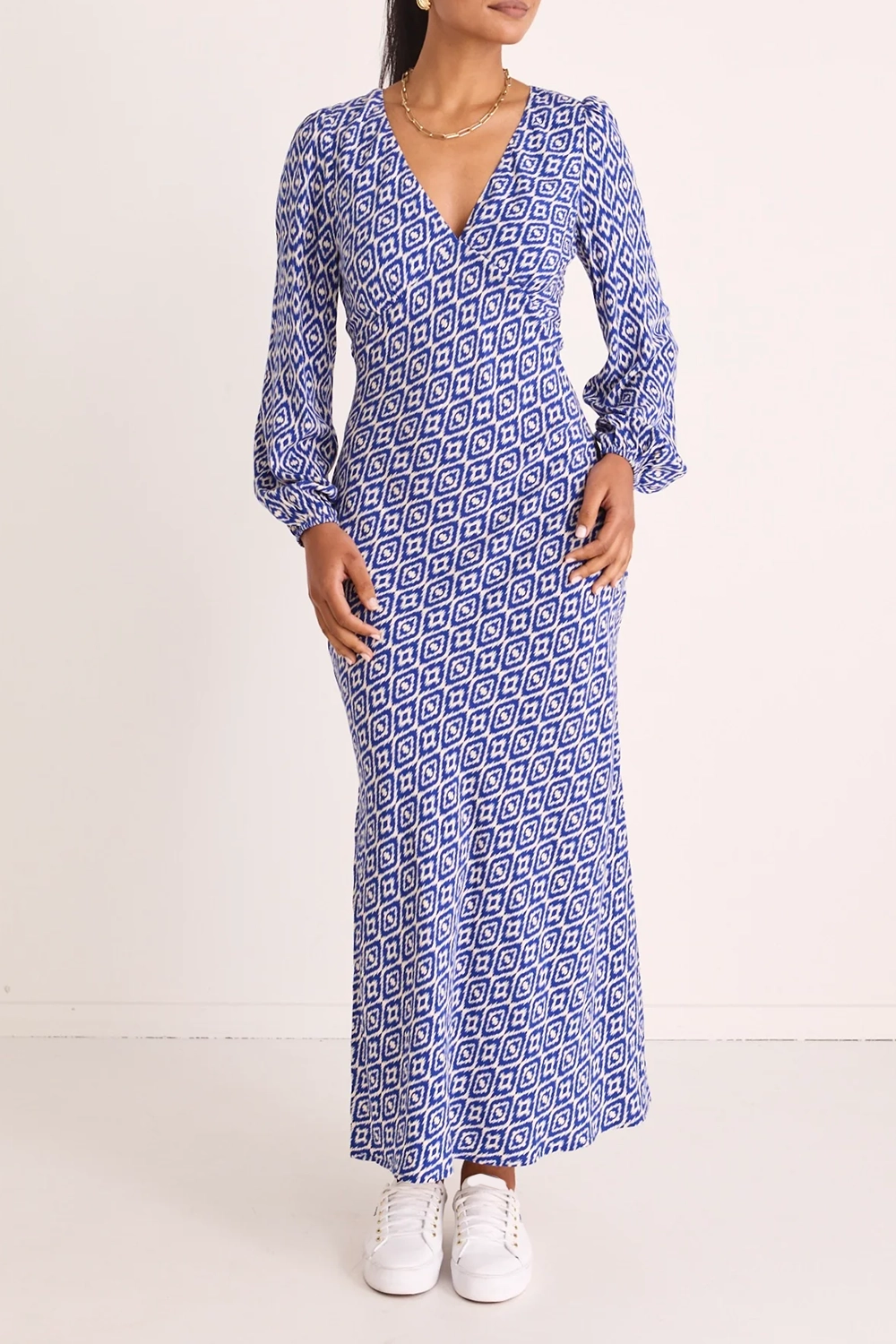 Blue Print Long - Sleeve Maxi Dress