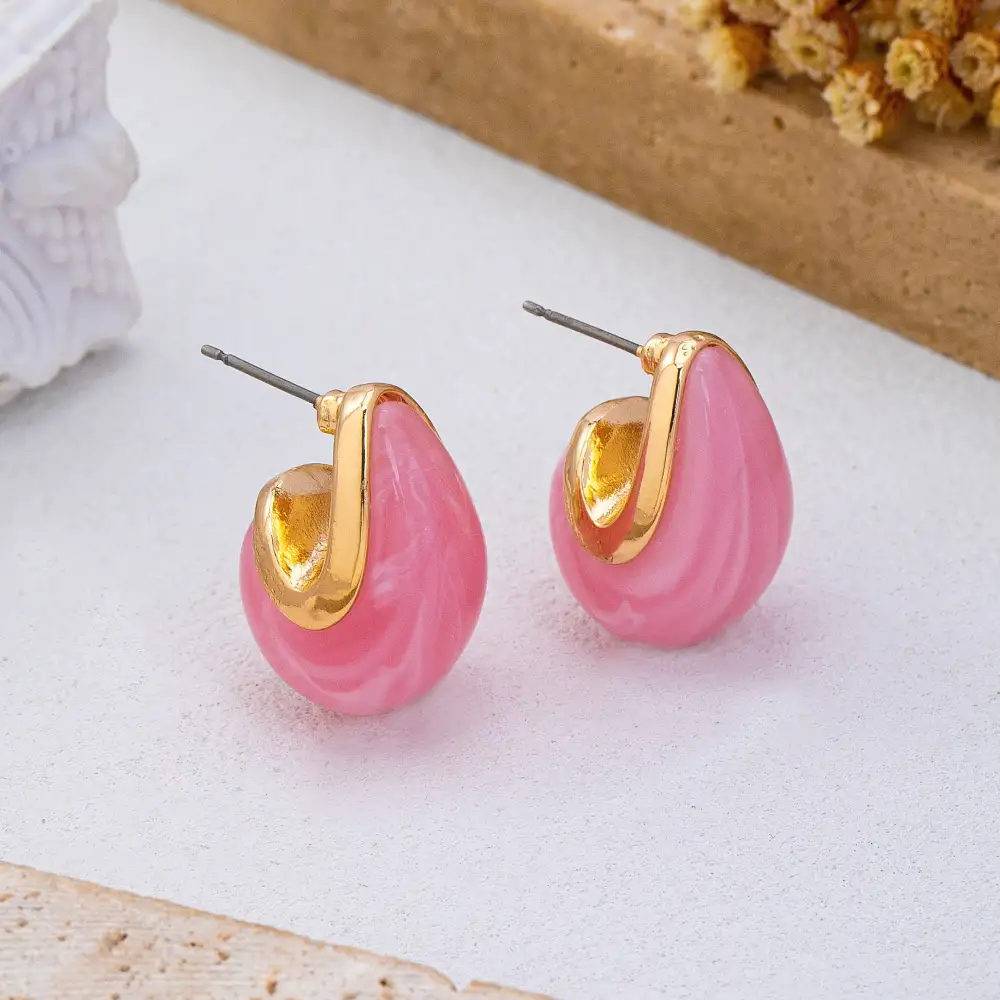 Marbled Teardrop Stud arrings