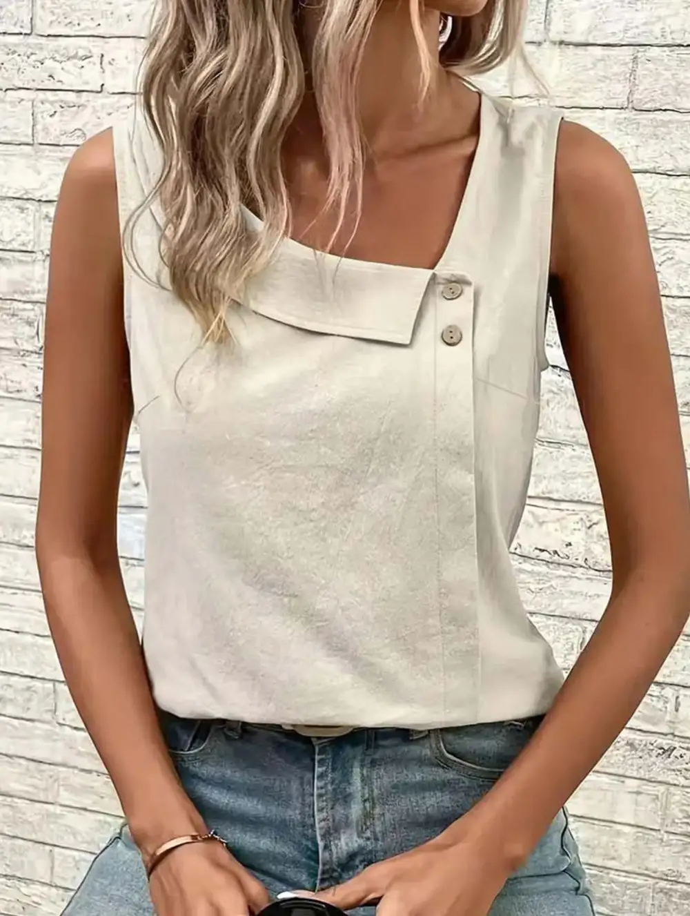 Asymmetric Shoulder Sleeveless Tank Top
