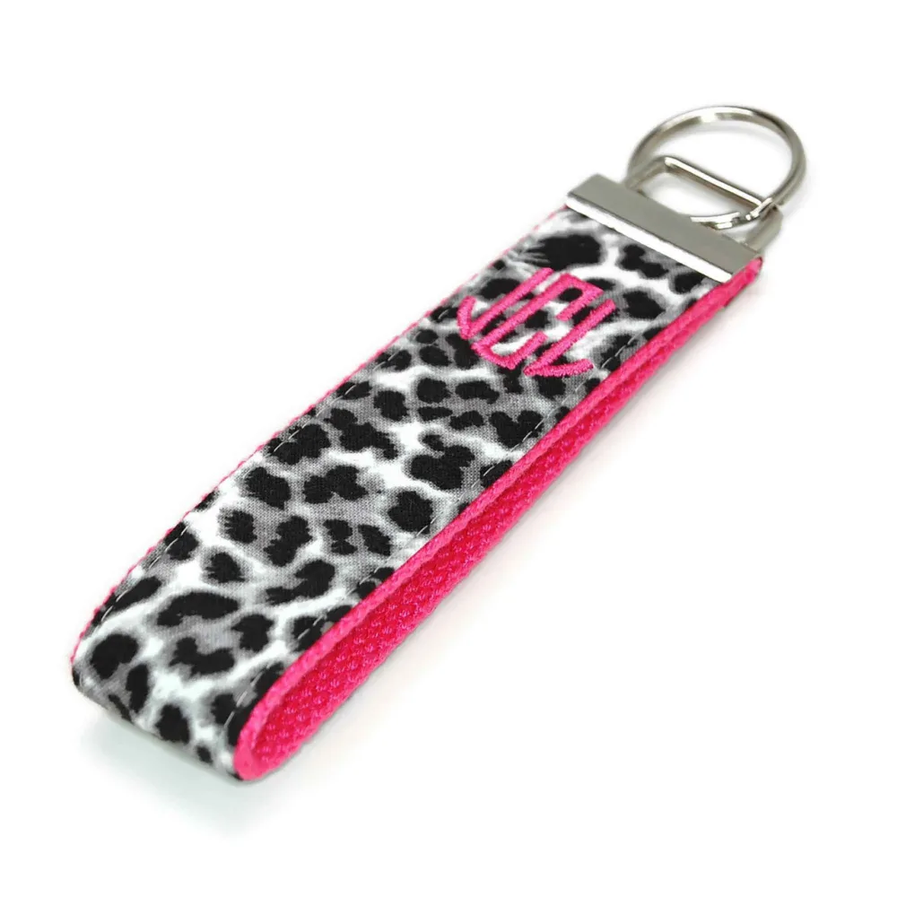 Snow Leopard Distinctive Keychain