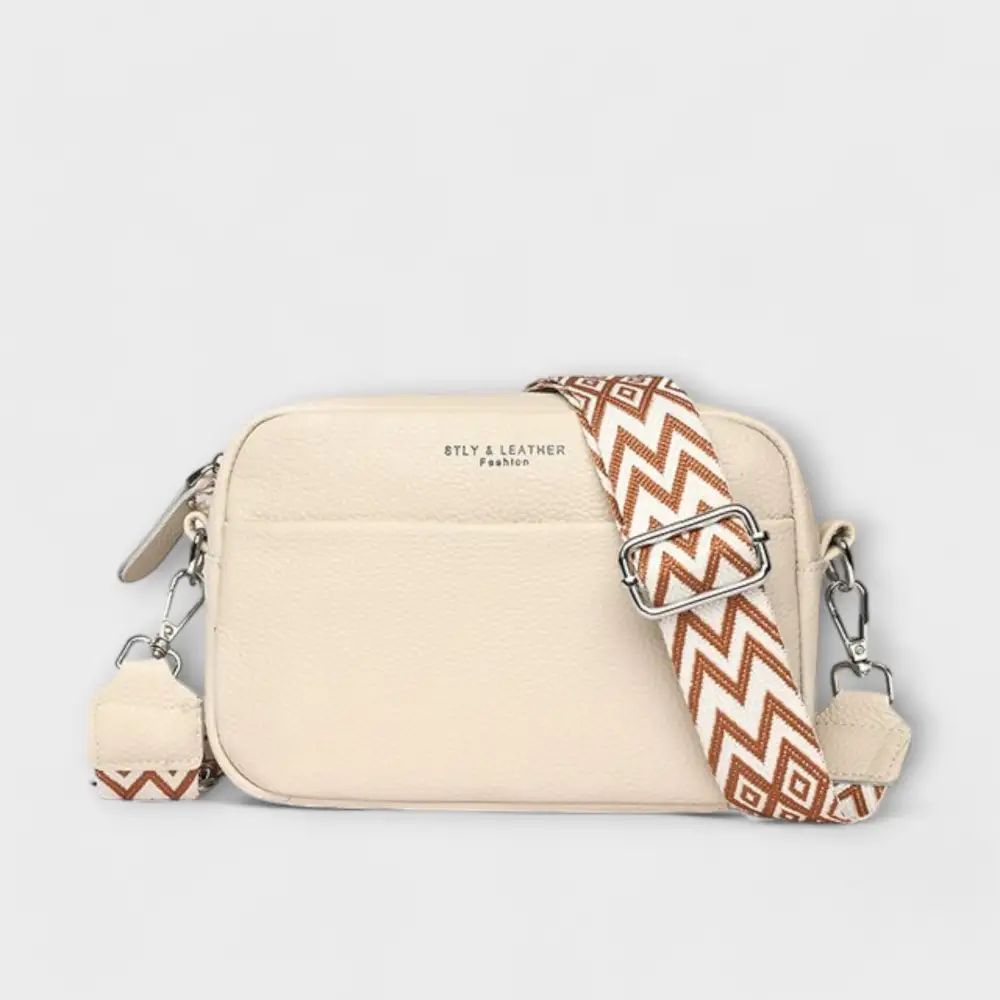 Buckle Straw Shoulder Bag