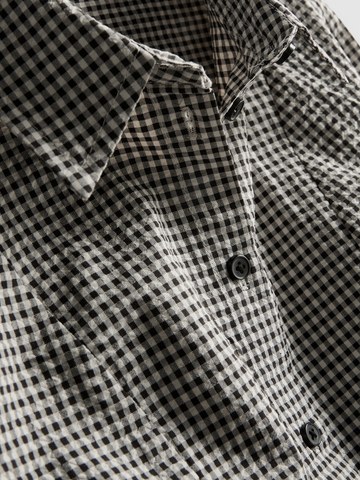 7-15yrs | Check Ruched Blouse detail 2