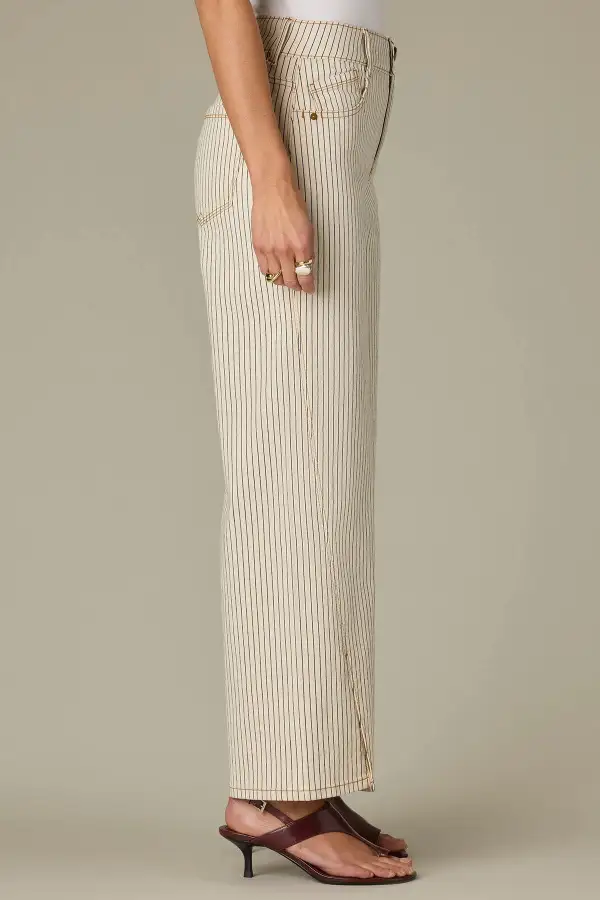  High Rise Forward Seam Striped Petite Wide Jeans