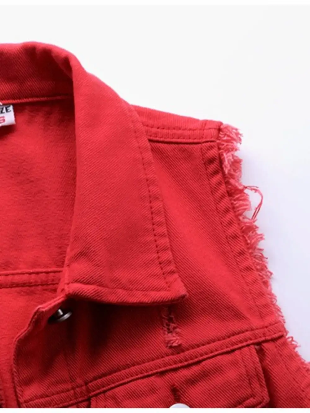 Button-down Raw-hem Sleeveless Denim Jacket