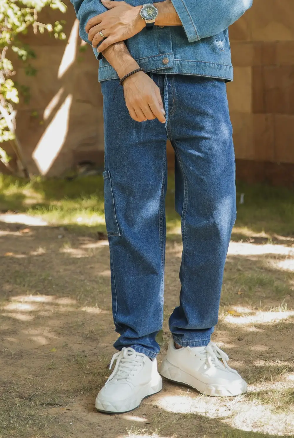 Relaxed Jogger Jeans