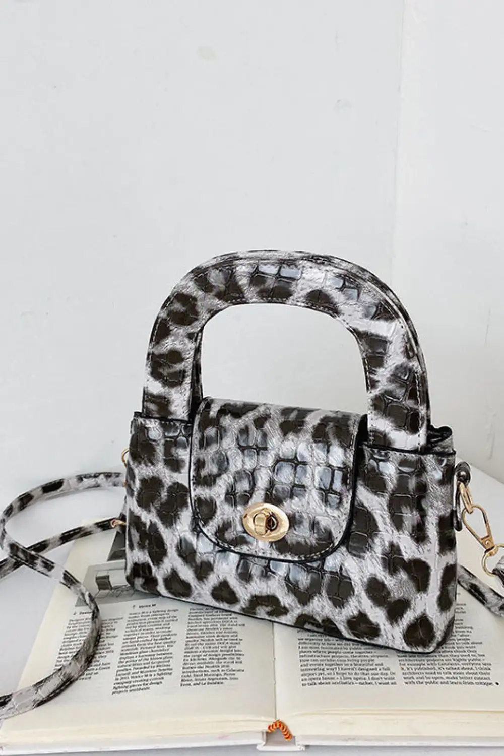 French Korean Trend Shoulder Messenger Bag for Women