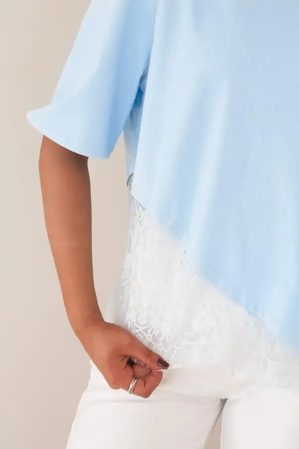 Oversized Lace Core Casual Tee