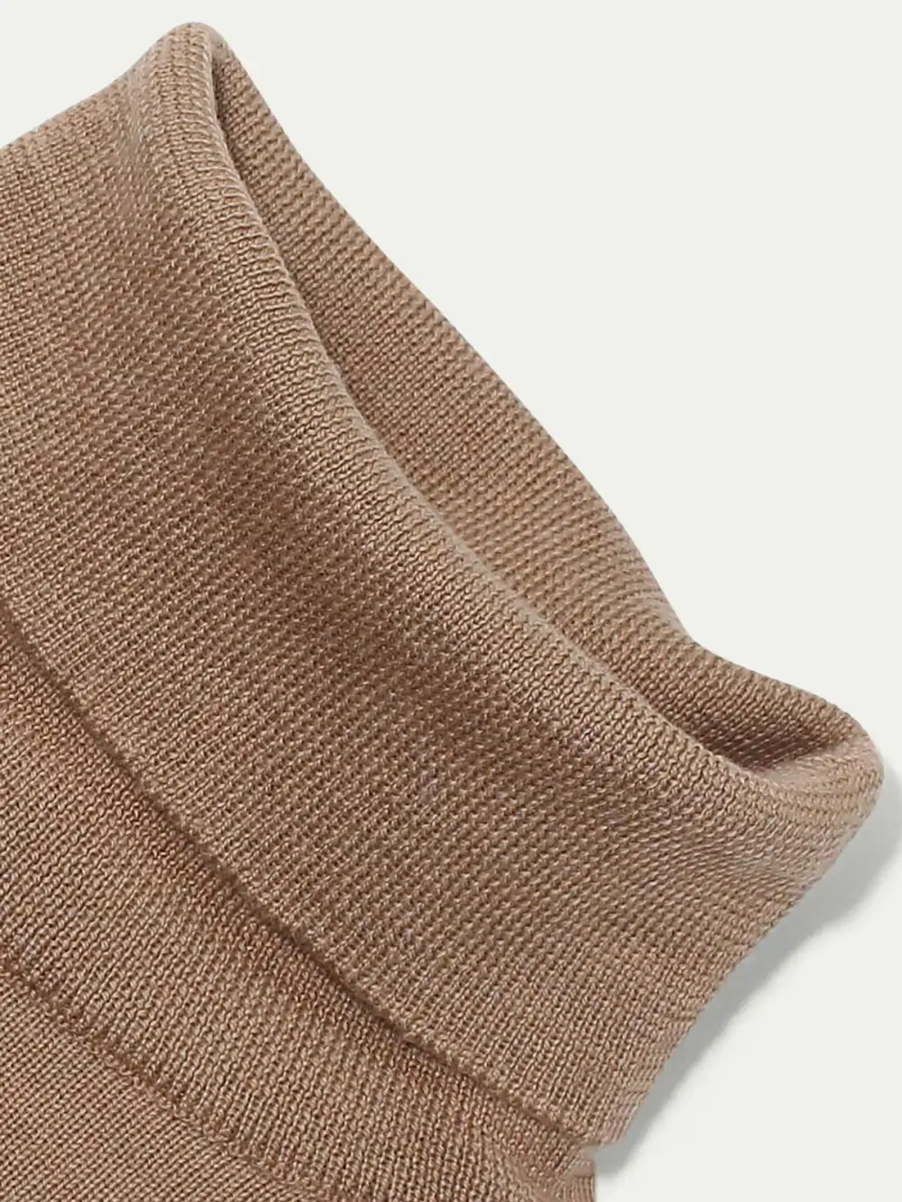 Cashmere Merino Blend Turtleneck Slim Fit Knit Construction Construction Turtleneck Sweater
