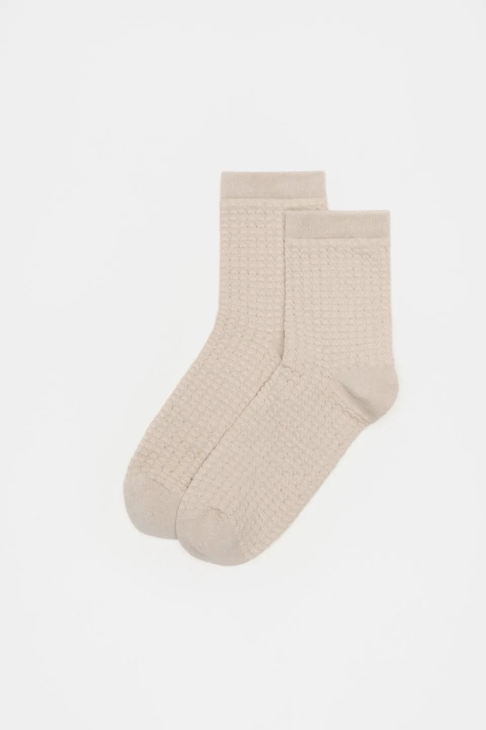 Textured Quarter-Length Crew Socks