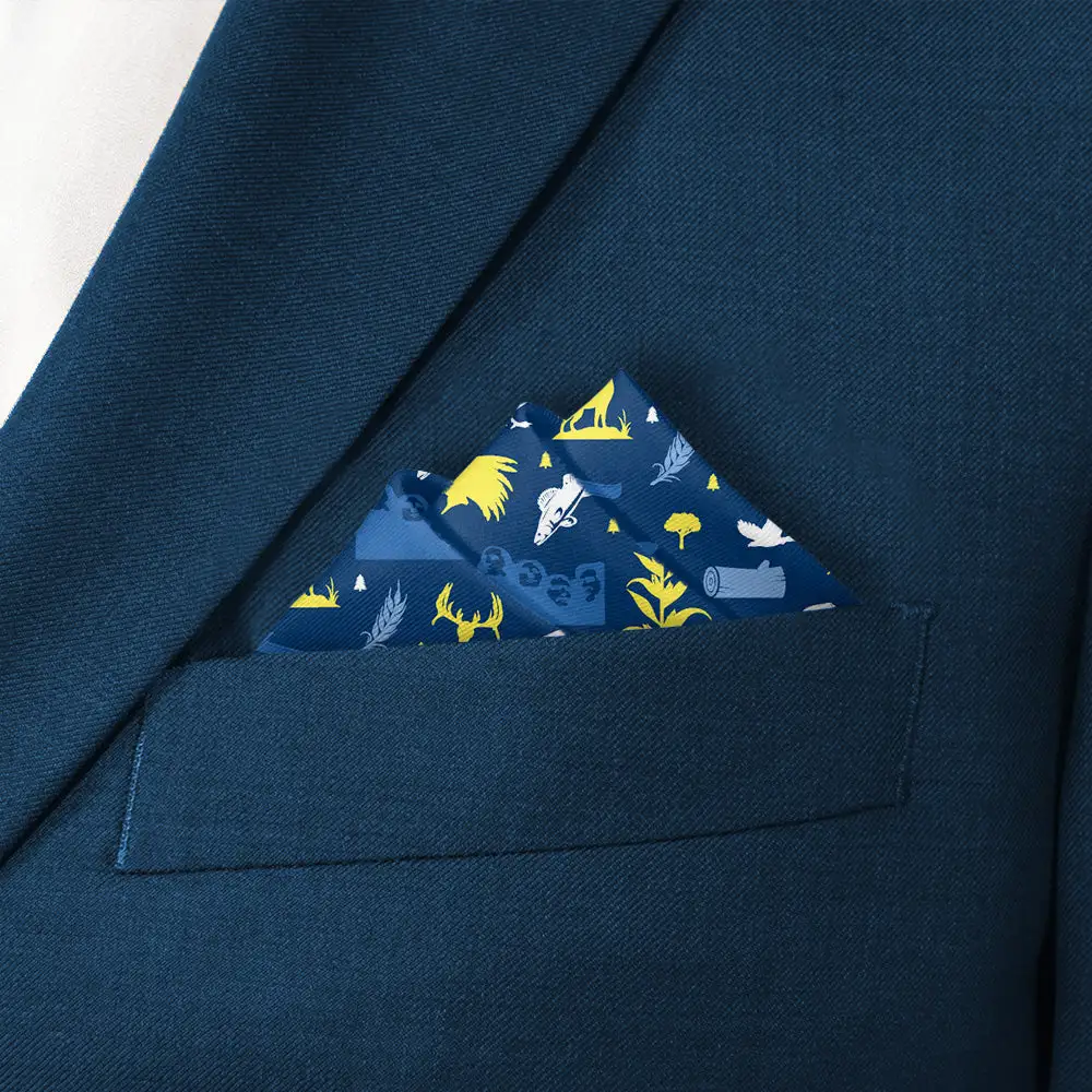 Neat Coordinated Suit Pocket Square