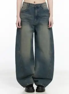 Wide-Fit Vintage Wide Leg Jeans