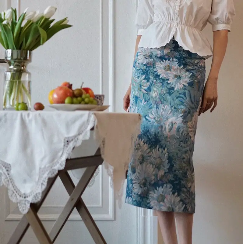 Textured Polished Straight Floral Skirt