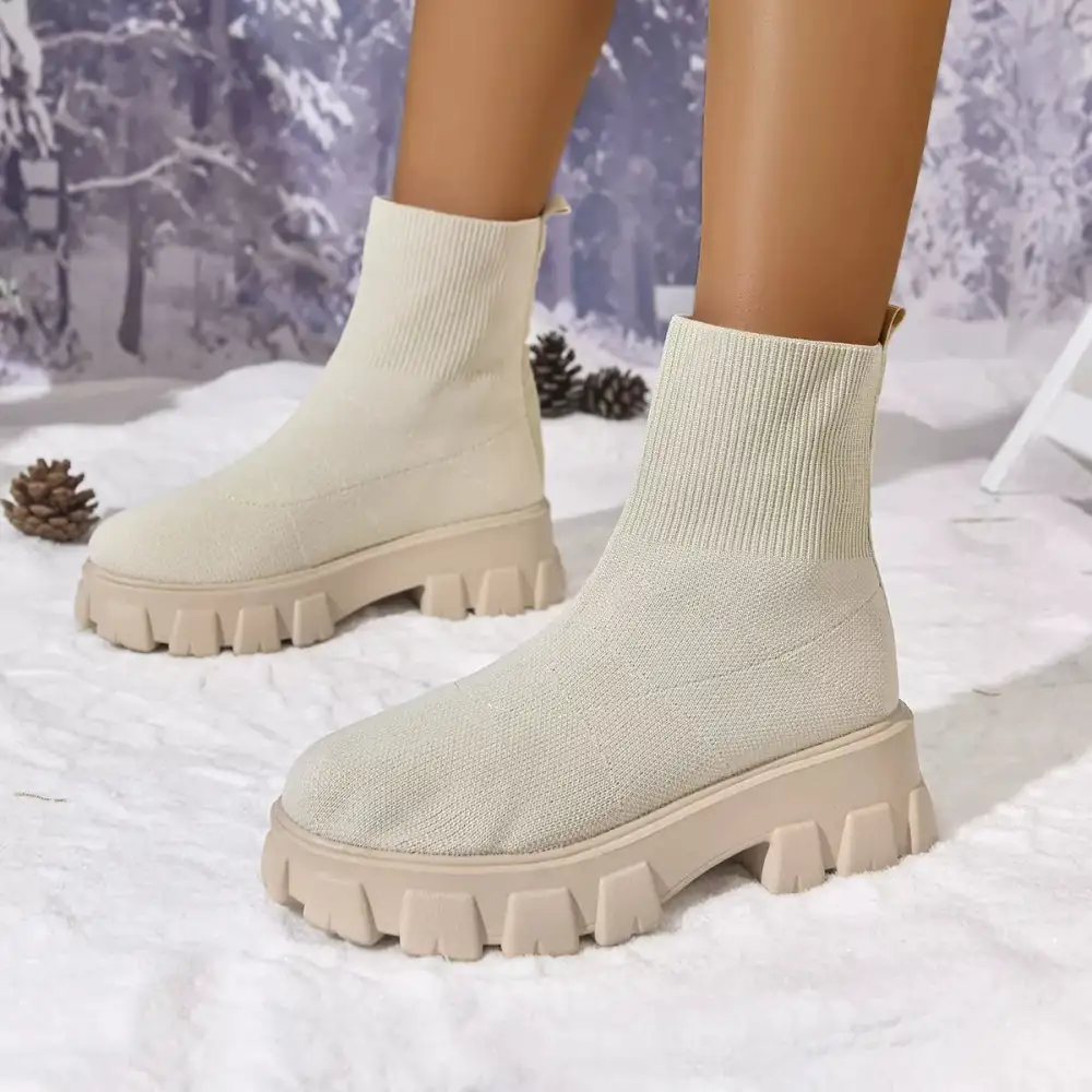 Round Toe Block Heel Boots