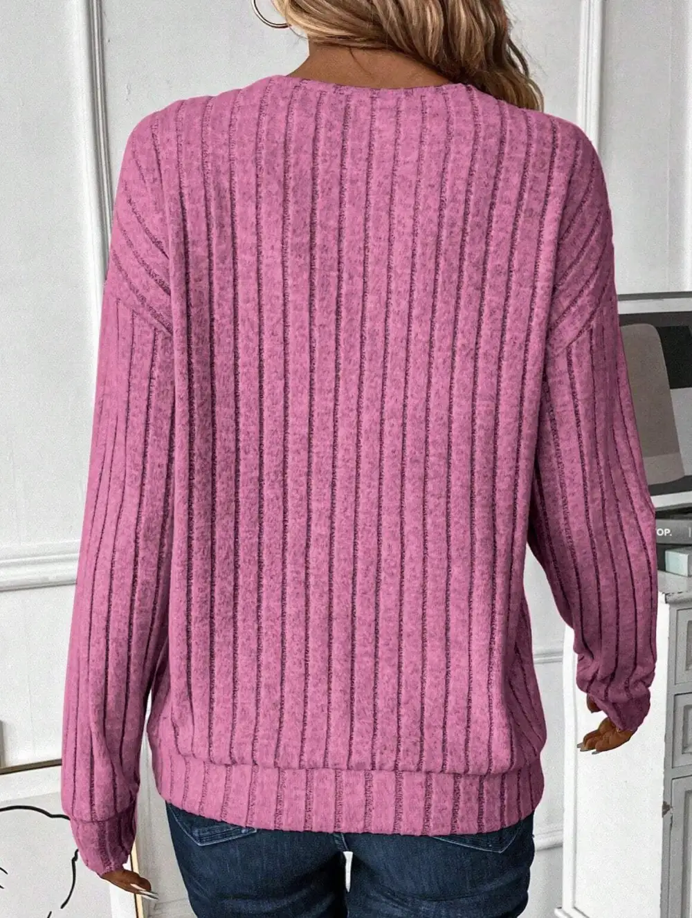 V-Neck Knit Long Sleeve Top