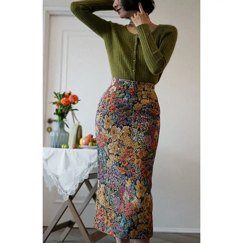 Textured Polished Straight Floral Skirt