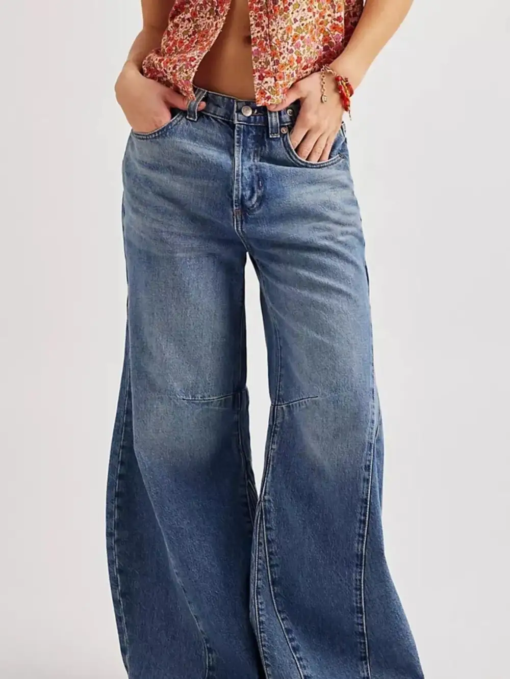 Modern Washed Wide Leg Jeans