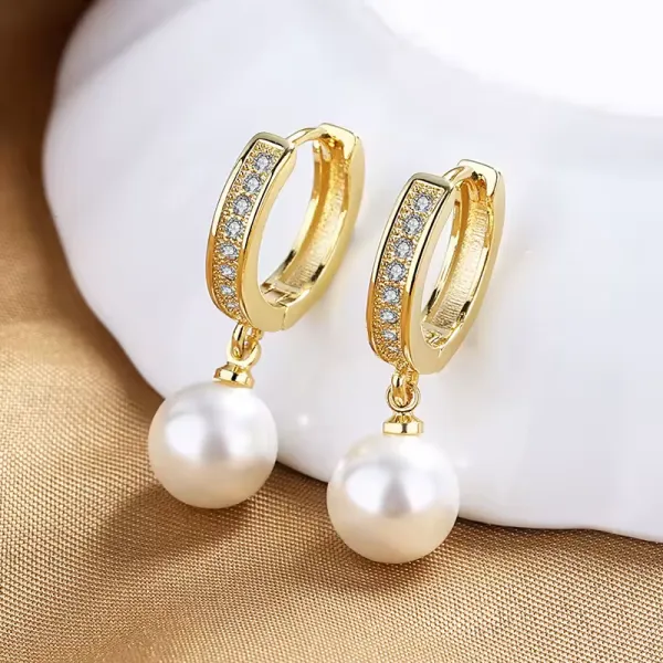Natural freshwater pearl ladies' earrings