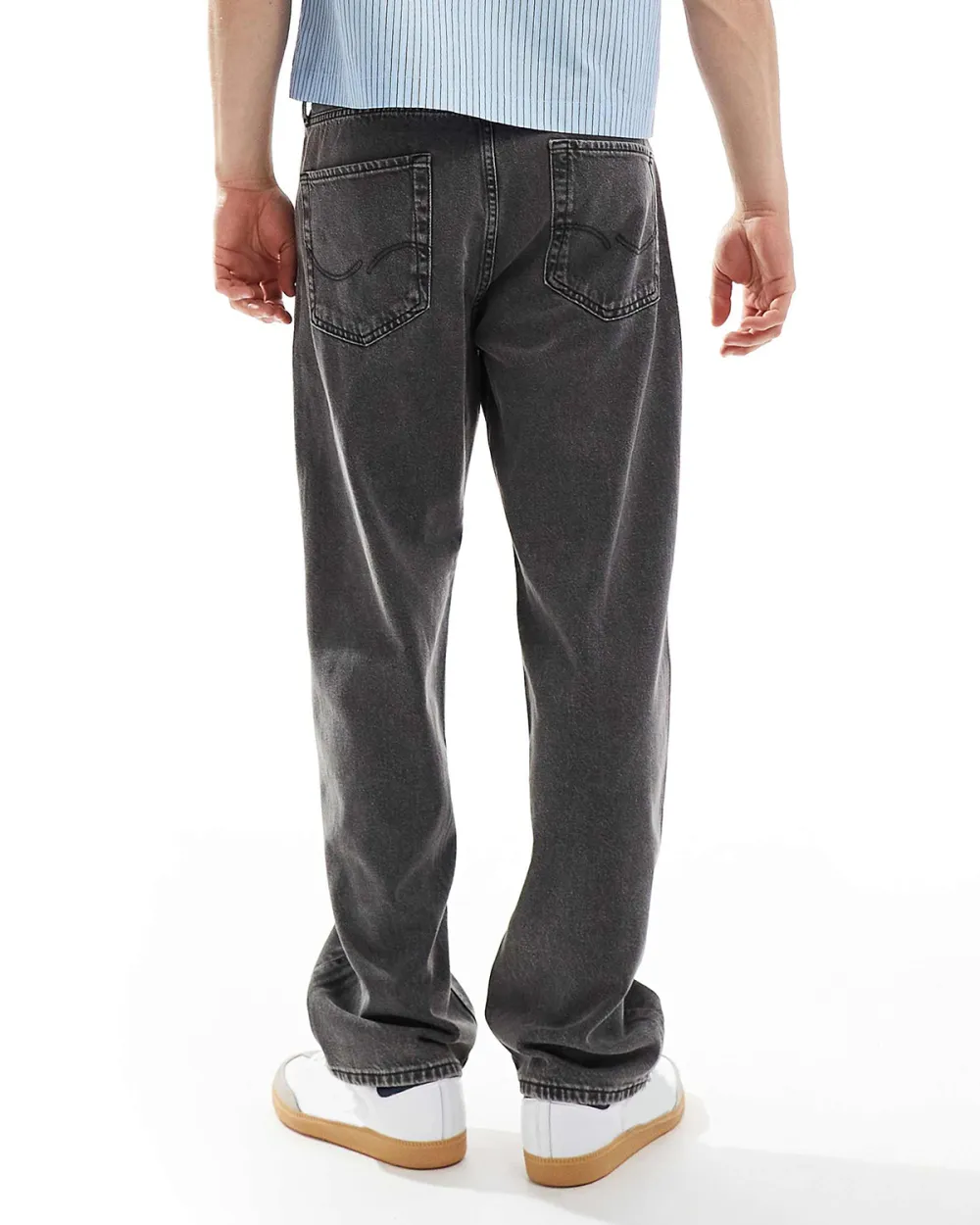 Baggy Jean In Washed Grey