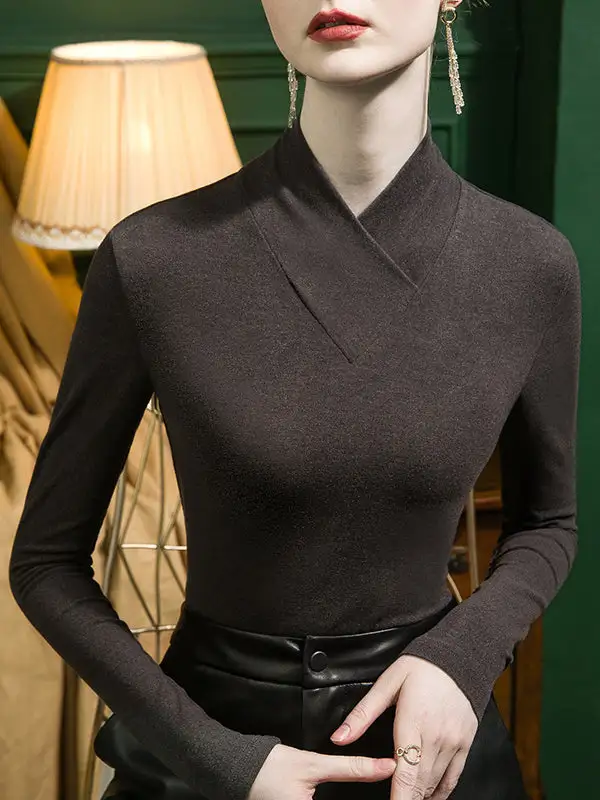 Long Sleeve Curve Fit Panel Detail V-Neck T-Shirt