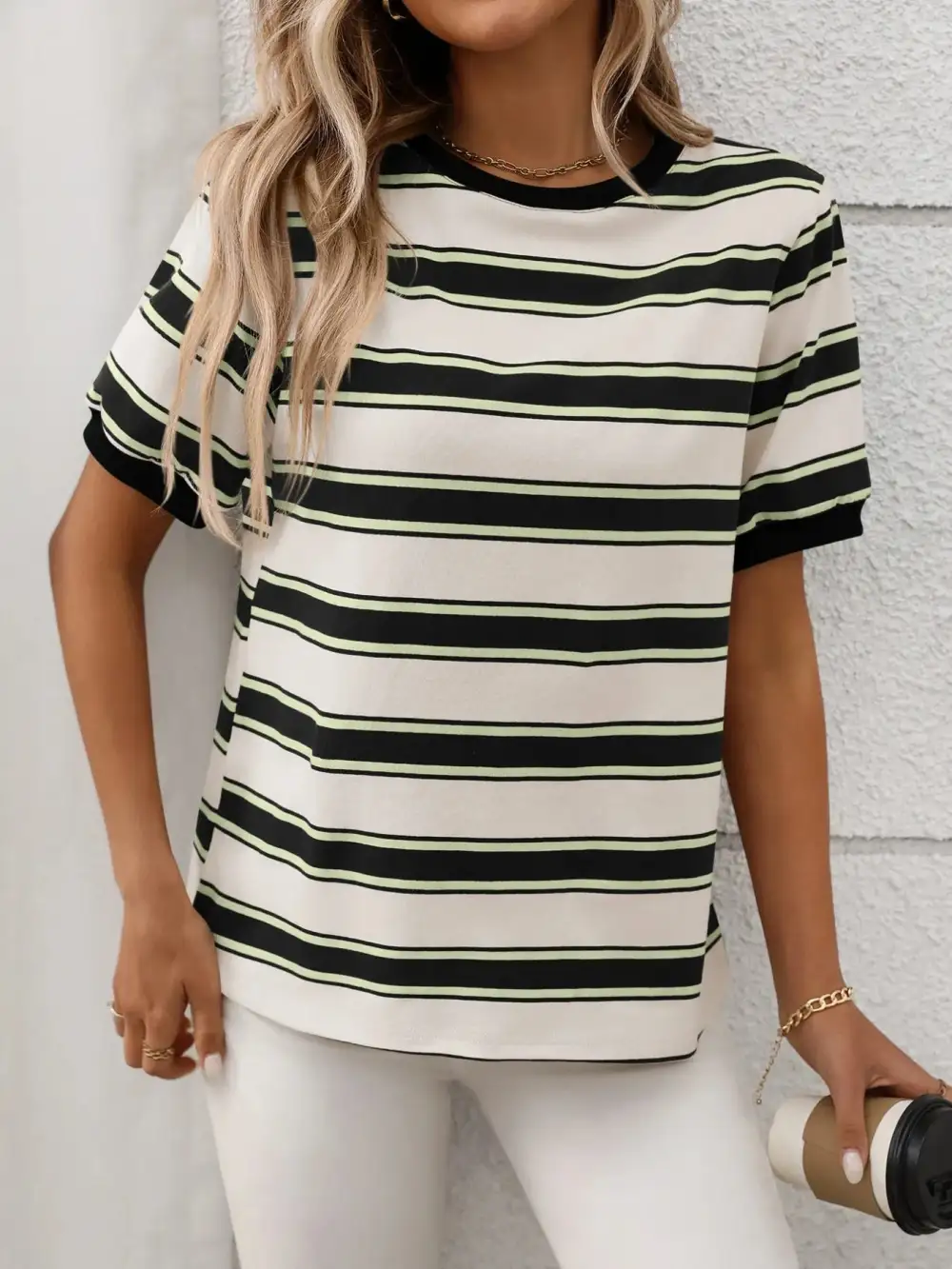 Crew-Neck Collared Short-Sleeve Contrast T-Shirt