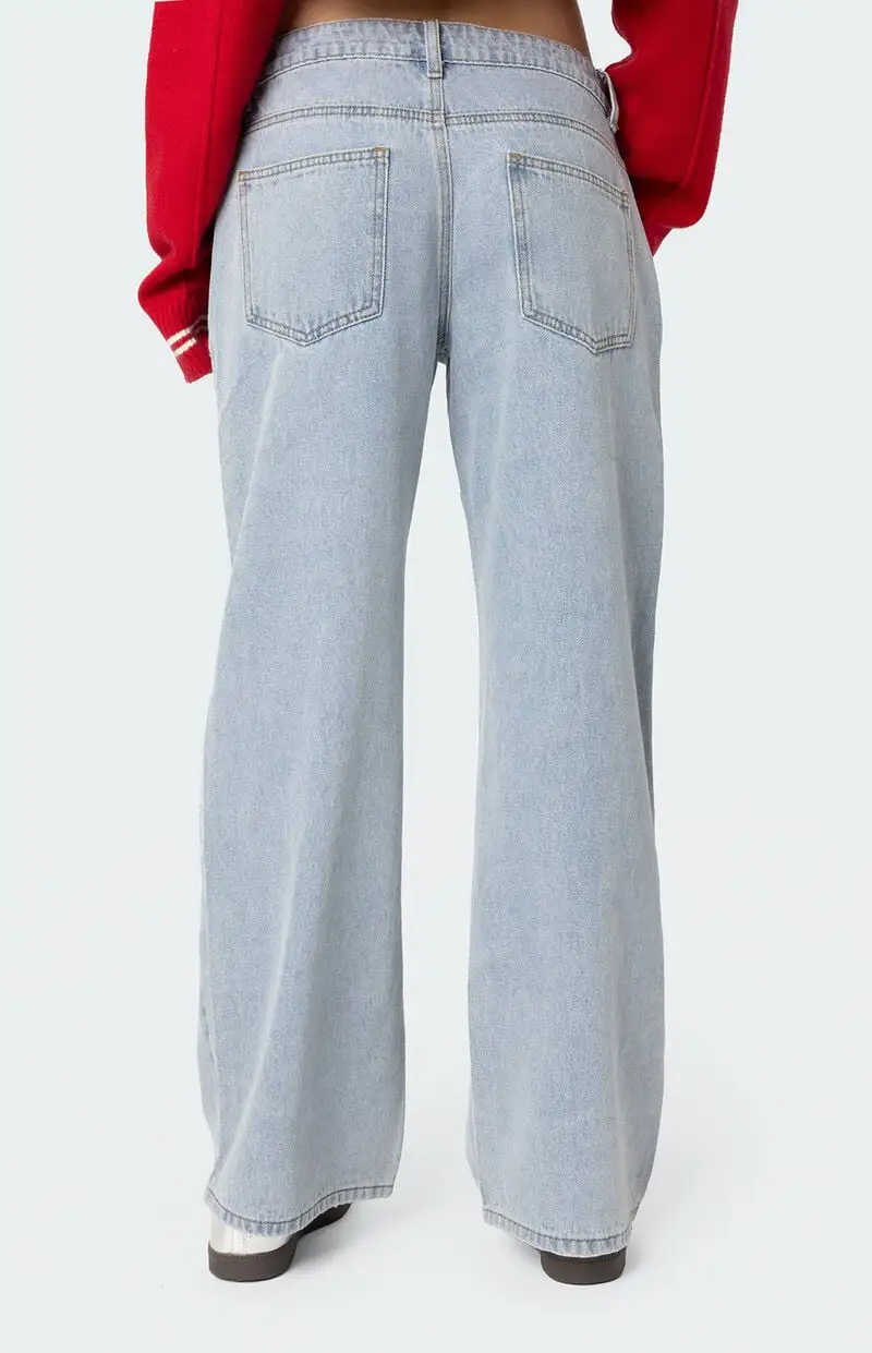 Edikted Petite Raelynn Washed Low Rise Jeans