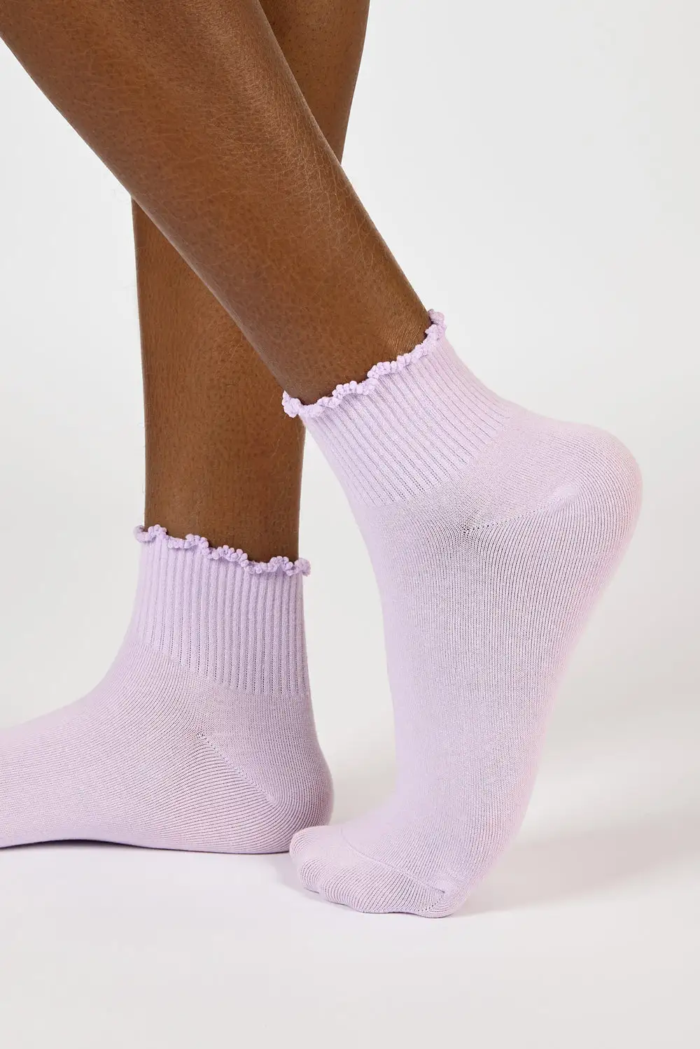 Modern Lettuce Trim Ankle Socks