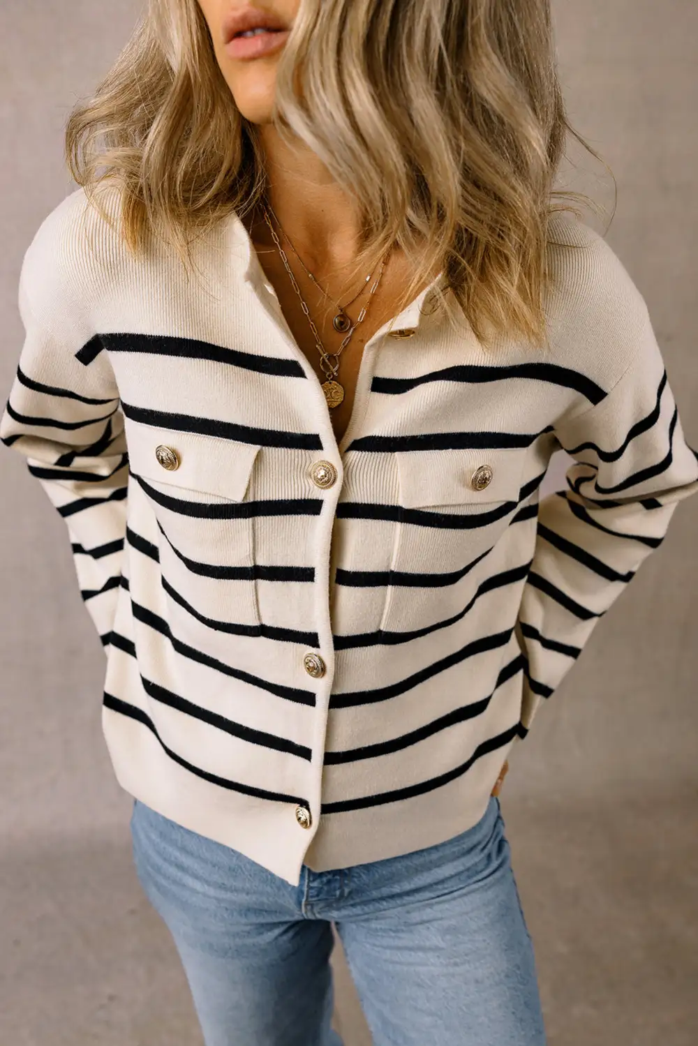 Flap Pocket Buttoned Cardigan