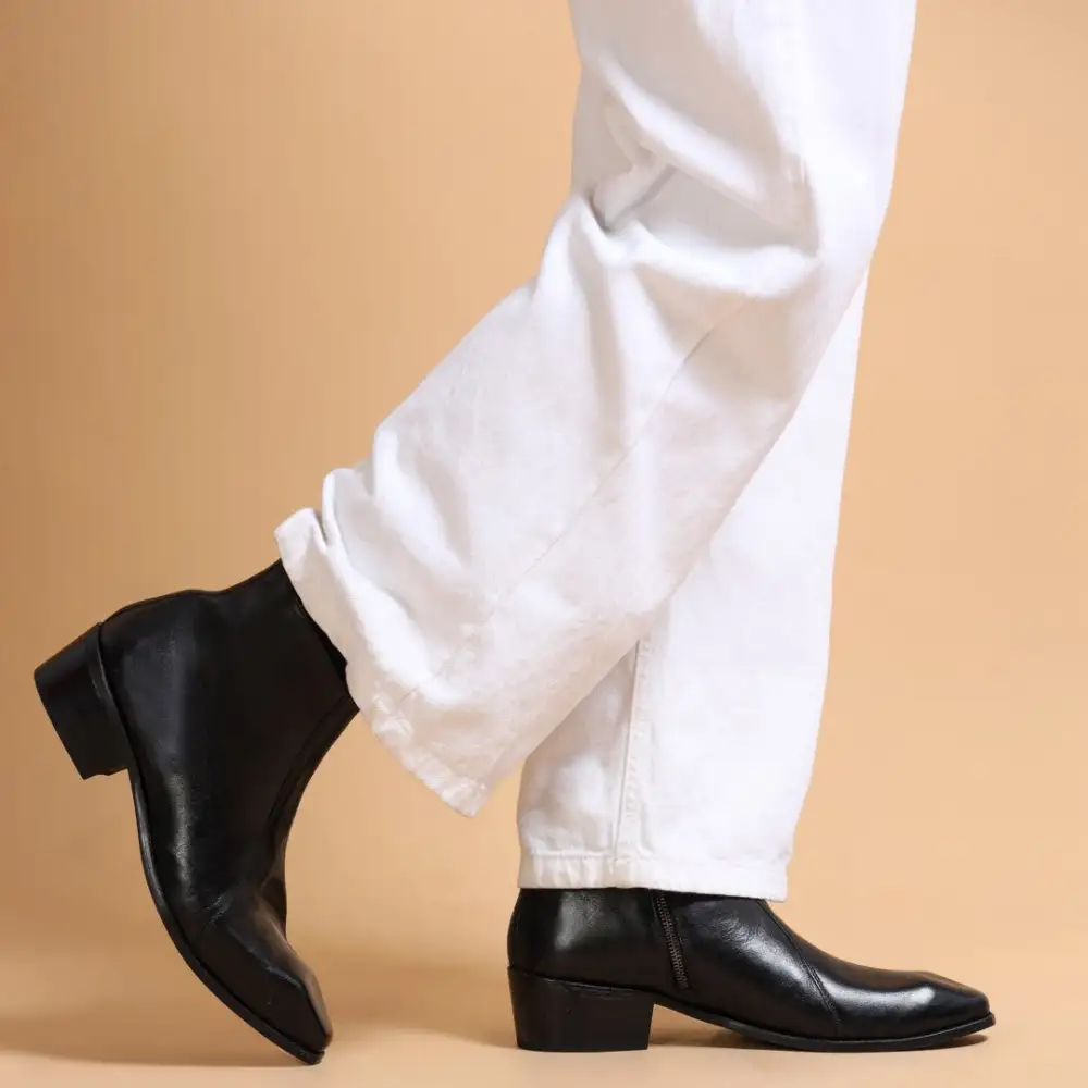Side Zip Leather Chelsea Boots