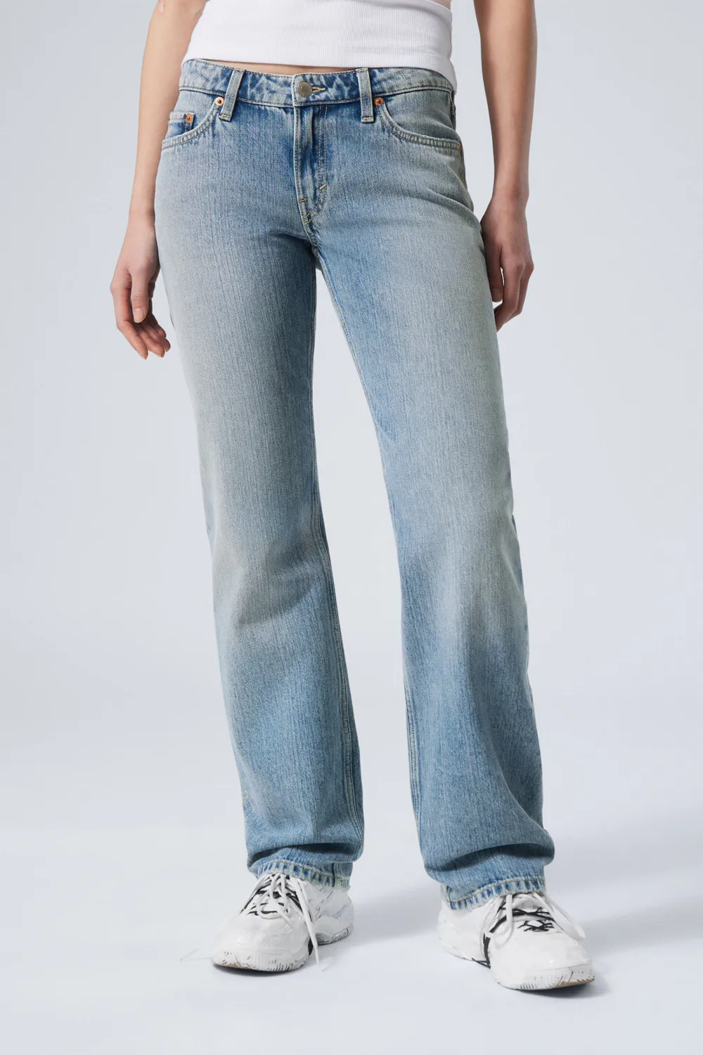 Straight Leg Jeans With Pockets