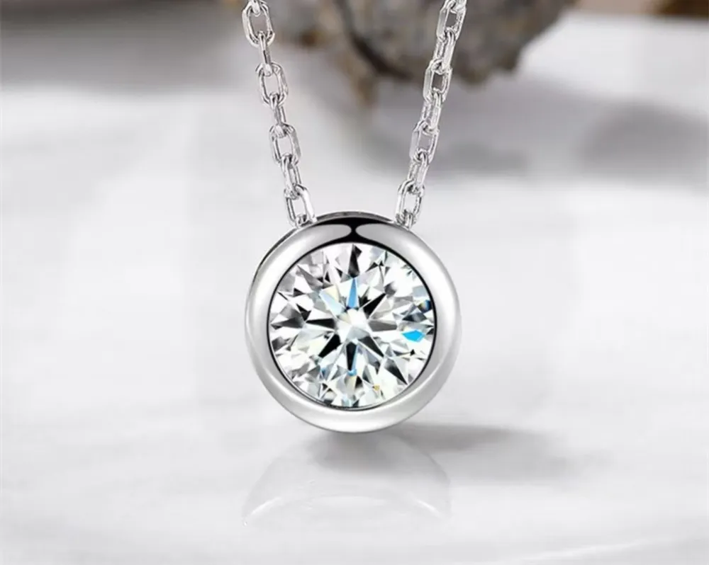 1 Carat Moissanite 925 Sterling Silver Pendant Necklace