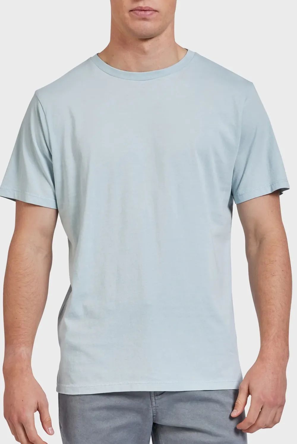 Short Sleeve Essential Tee