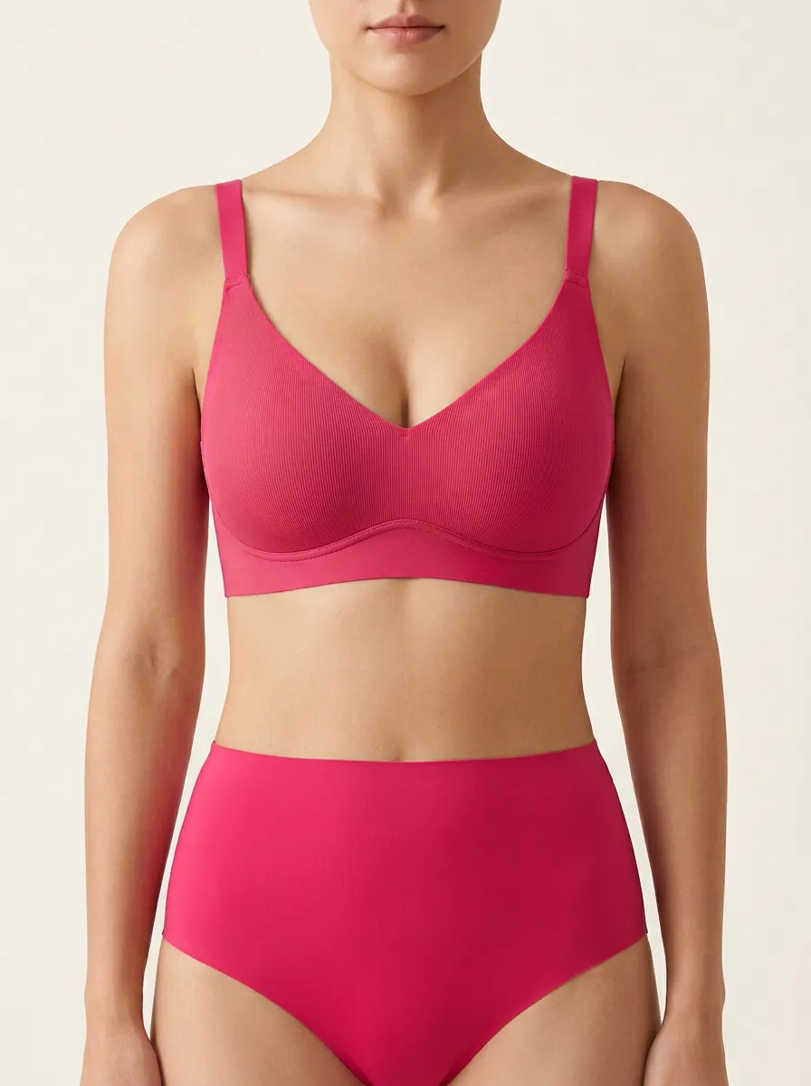 Wireless Seamless-Look Ribbed Bra