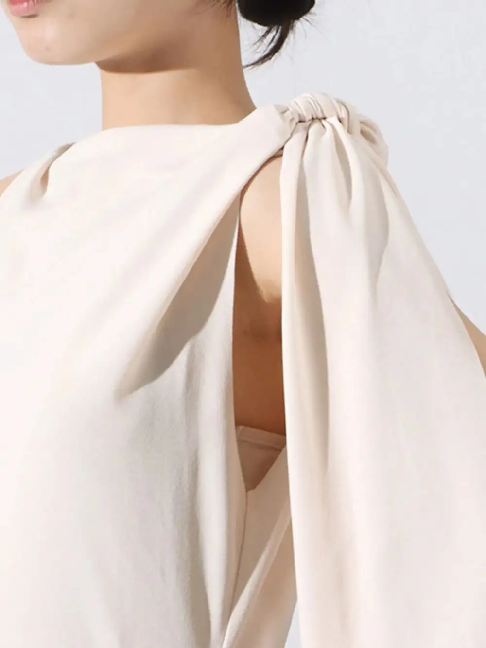 Wearable Cut Sleeveless Maxi Dress