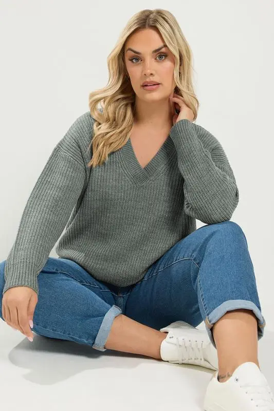 Plus Size Grey V-Neck Knitted Jumper