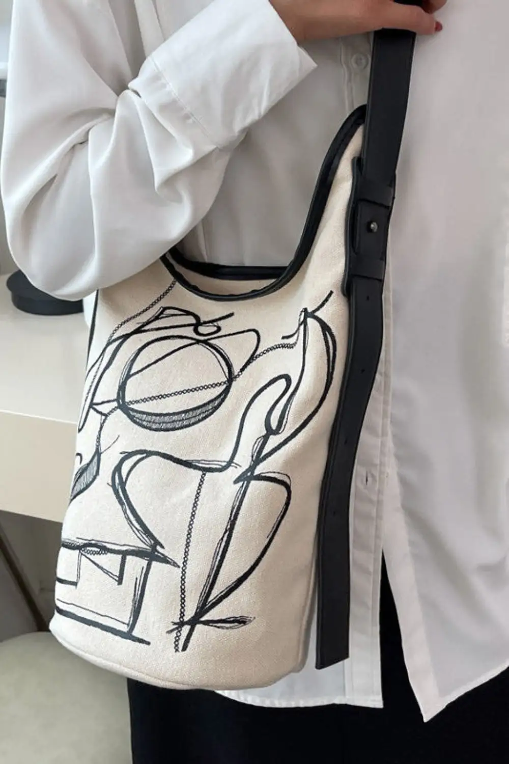 Urban Accessory: Trendy Canvas Bucket Messenger Bag