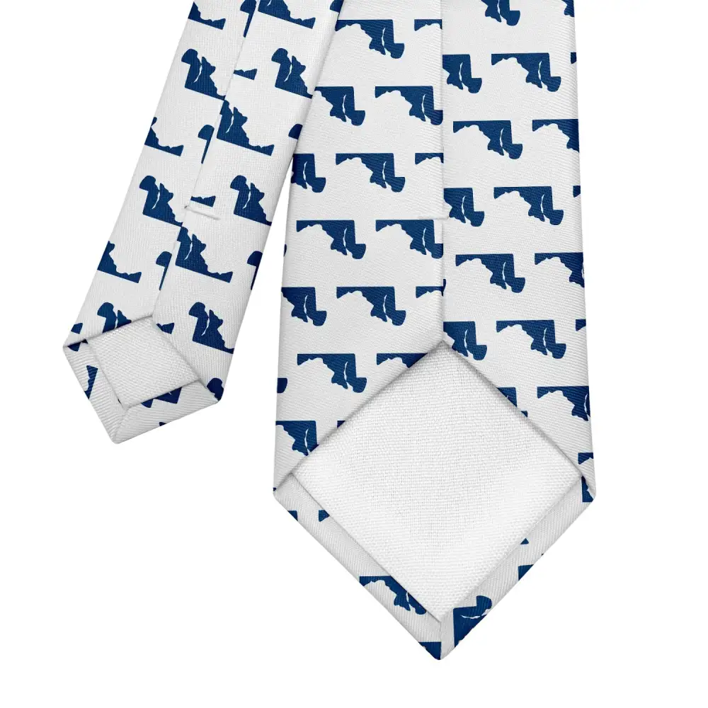 Polished Outline Emblem Texture Necktie