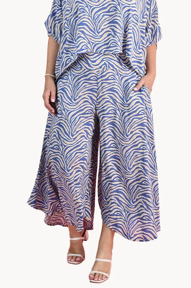 Elastic Back Pleated Pants