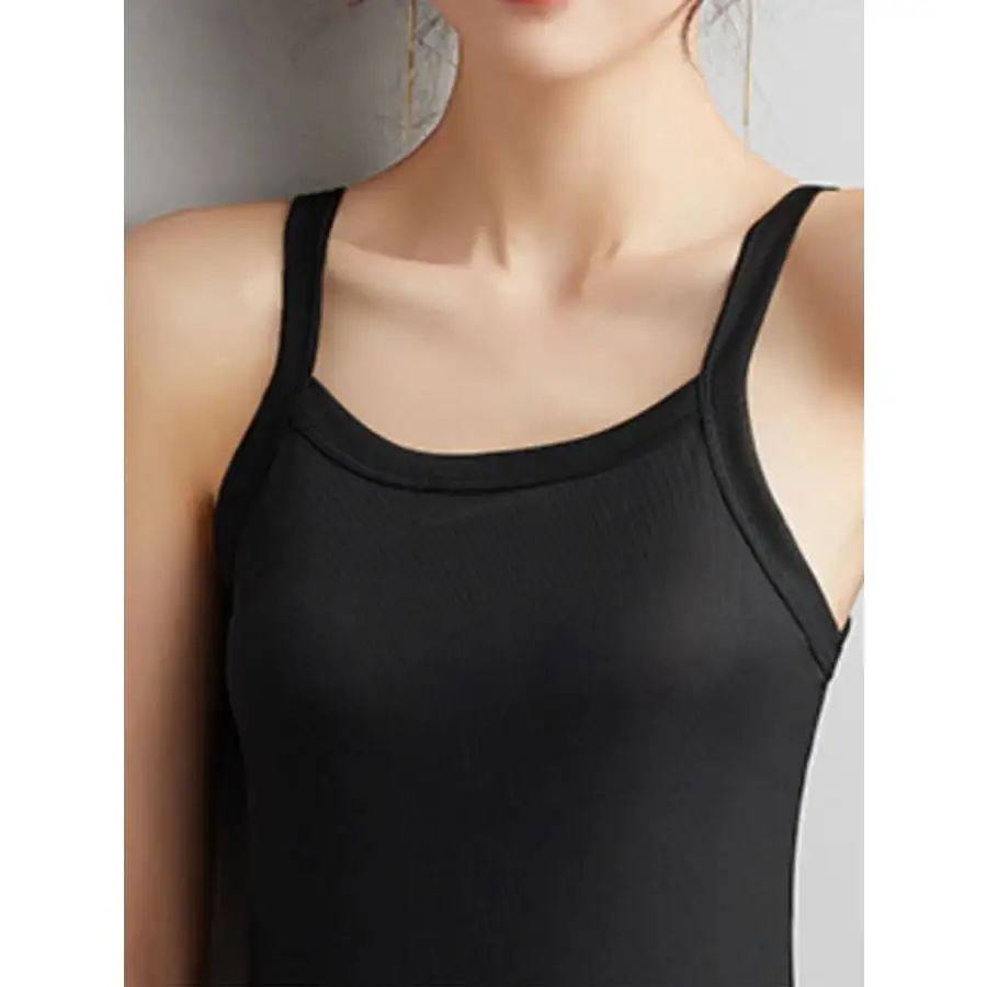 Plus Size Scoop Neck Tank Top