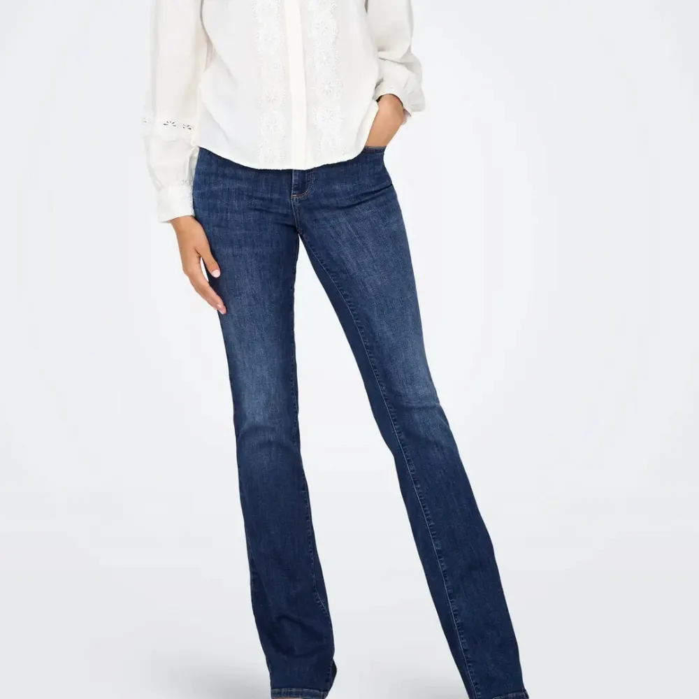 Essential Casual Everyday Classic Jeans