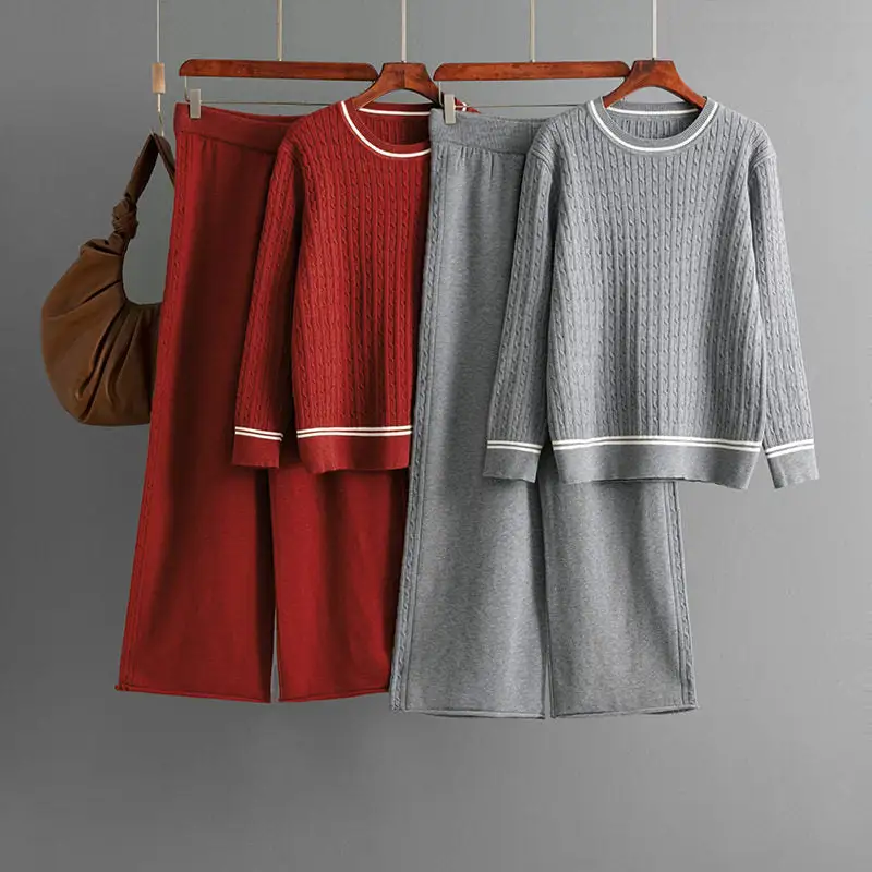 Lightweight Twist Knit Sweater And Pants Two Piece Set