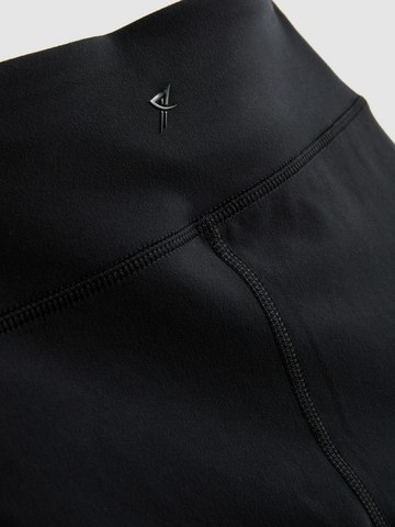 7-15yrs | Active Yoga Shorts detail 2