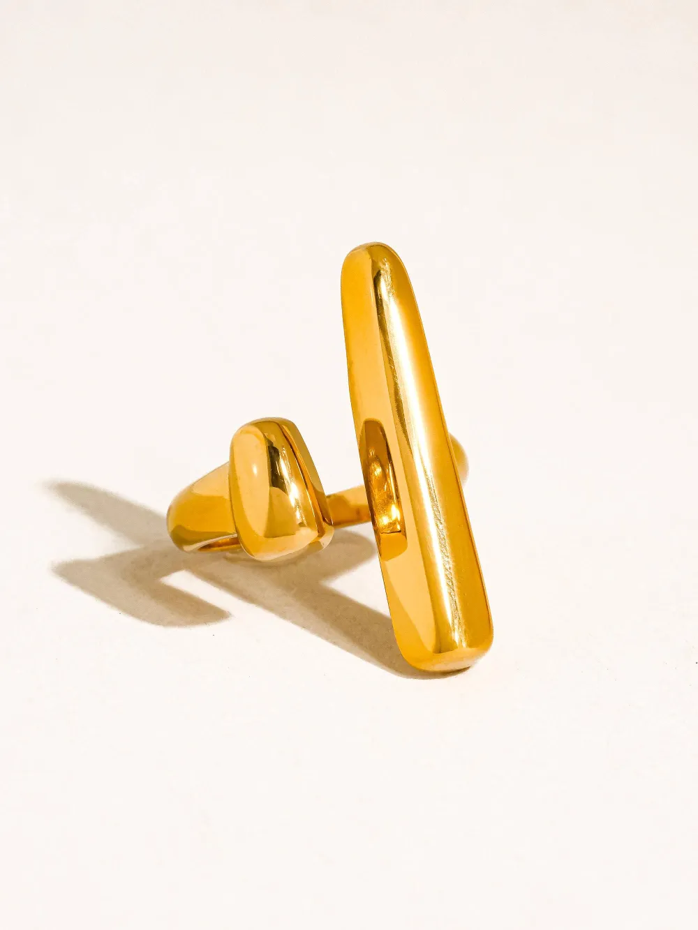 Refined Everyday Accessory 37