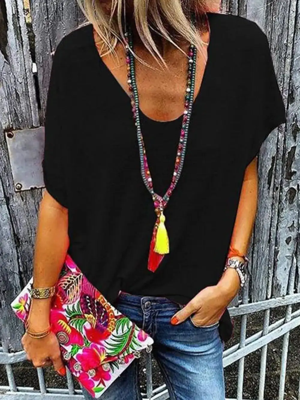 Scoop Neck Short Sleeve T-Shirt