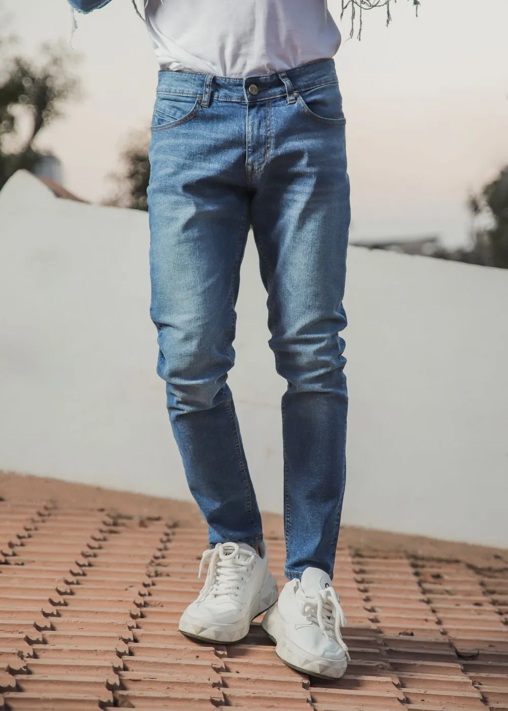 Classic Slim-Fit Jeans
