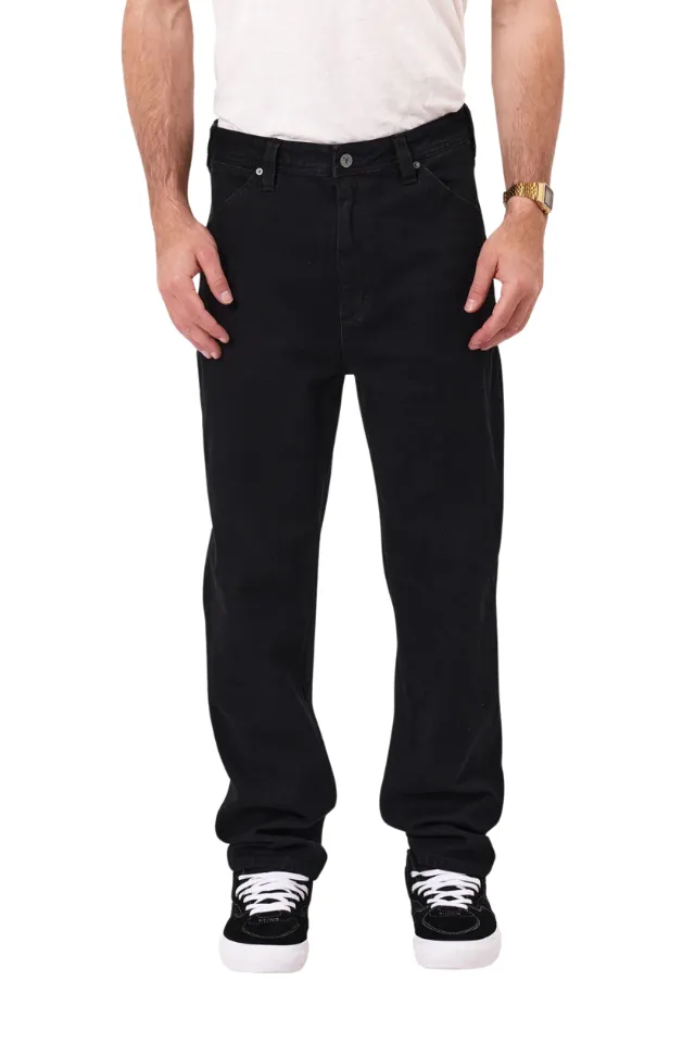Men's Tapered Fit Sleek Finish Jeans