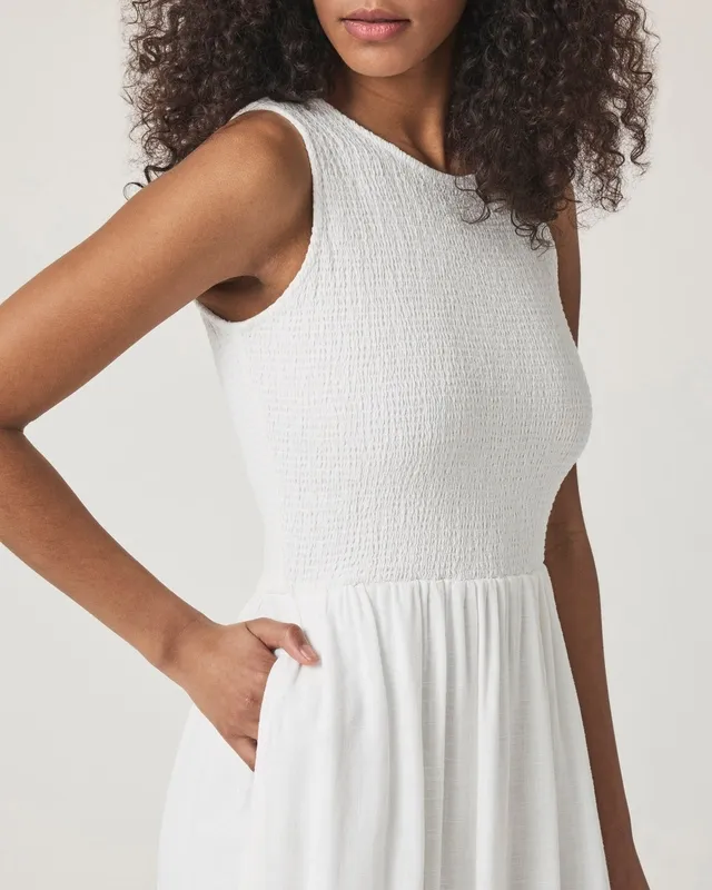 Woven Simple Smocked Dress