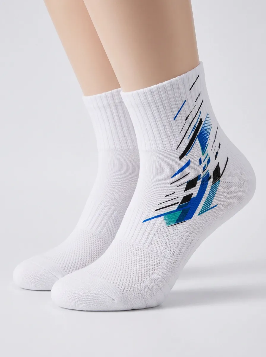 White Horizon Geometric Graphic Performance Low-Cut Socks