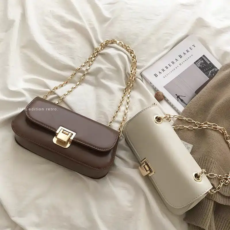 Chain Strap Baguette Bag